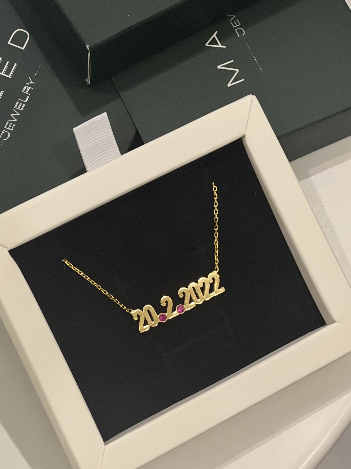Date Necklace