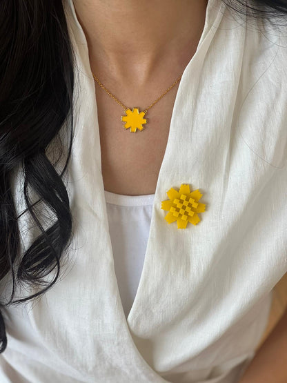 Alarfaj Flower necklace