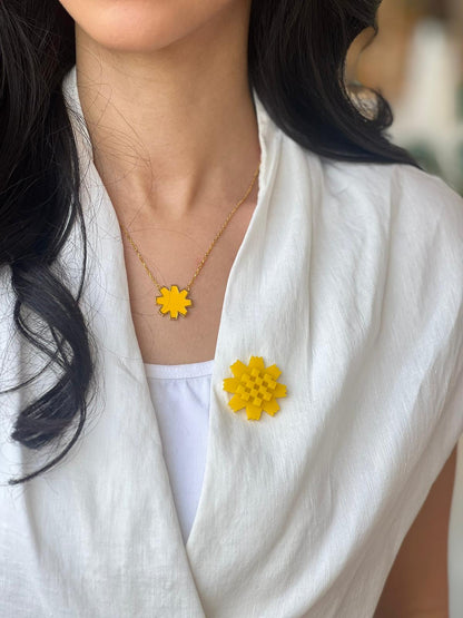 Alarfaj Flower necklace